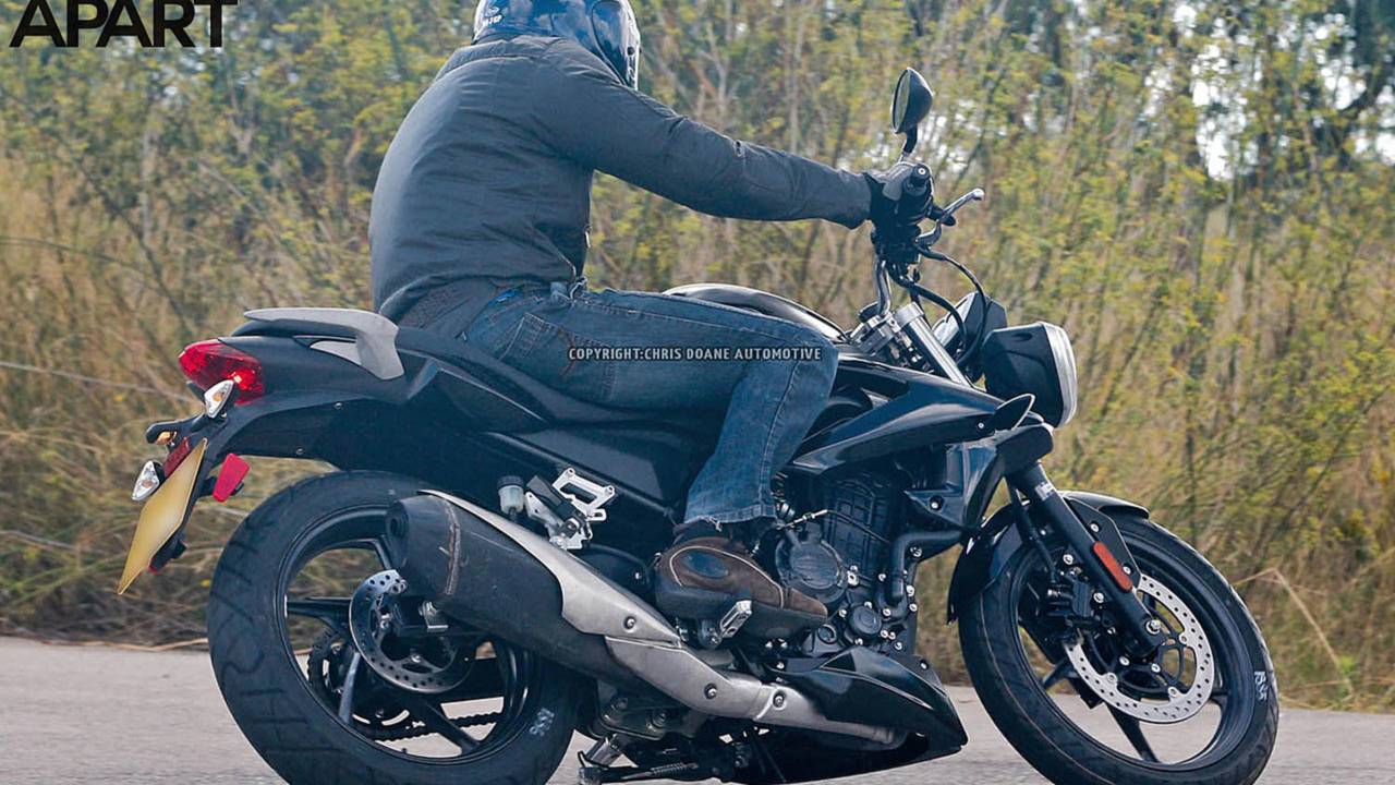 entry level triumph motorcycle