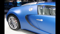 Bugatti Veyron Bleu Centenaire al Salone di Ginevra 2009
