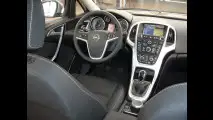 Nuova Opel Astra workshop