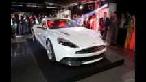 Aston Martin Vanquish. Il debutto londinese