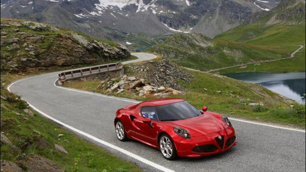 [Copertina] - Alfa Romeo 4C, tutto quello che c’è da sapere [VIDEO]