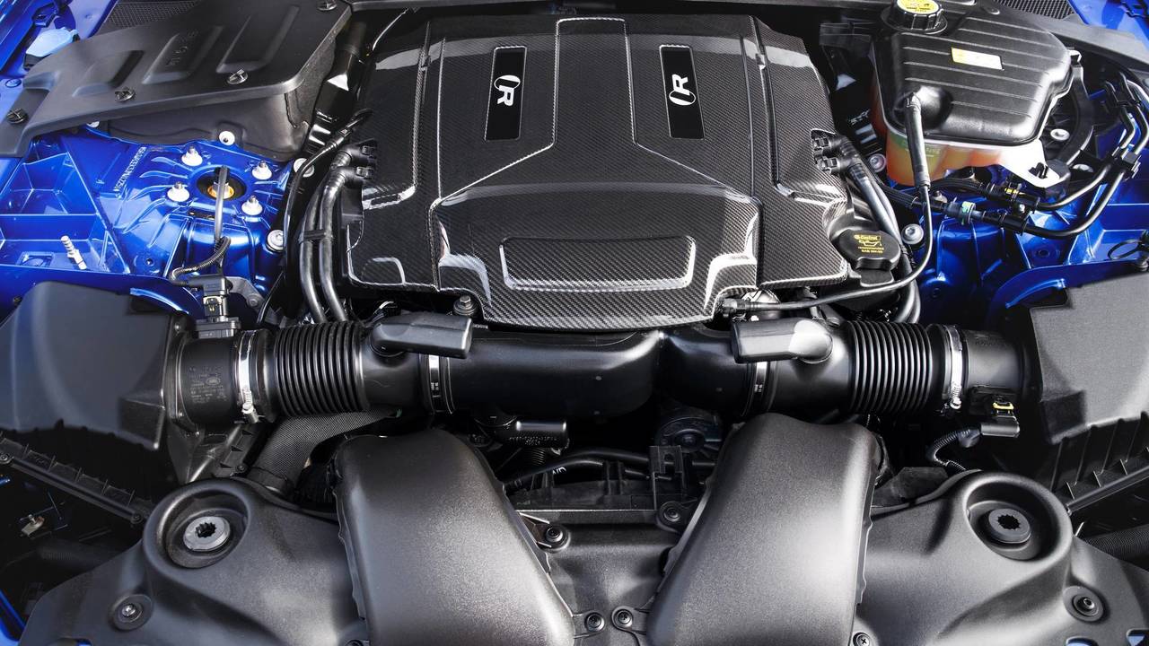 2017 Jaguar XJ575