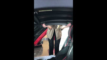 LaFerrari Aperta roof removal demonstration