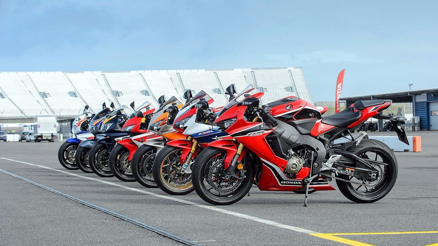Honda Type R, Fireblade 25. Yıl
