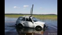 Lada Niva sottomarino
