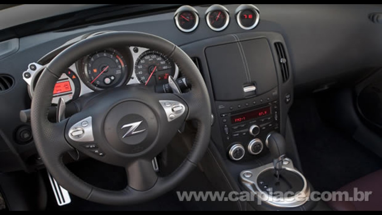 Nissan divulga detalhes e fotos oficiais do novo 370Z Roadster antes do Salão de Nova York