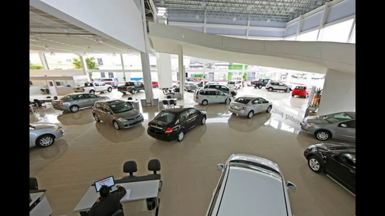 IPI sobre automóveis: Mantega diz que imposto terá aumento