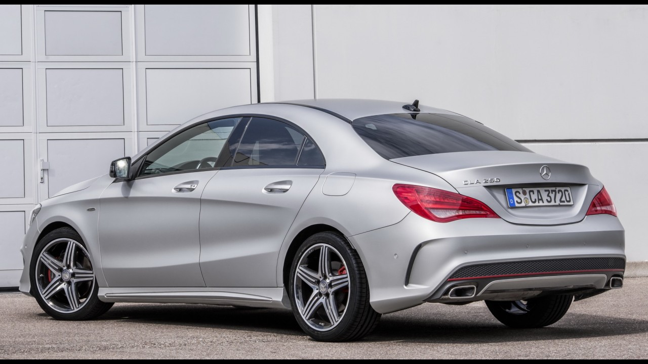 Mercedes CLA já pode ser reservado na Argentina - preço equivale a R$ 122,9 mil