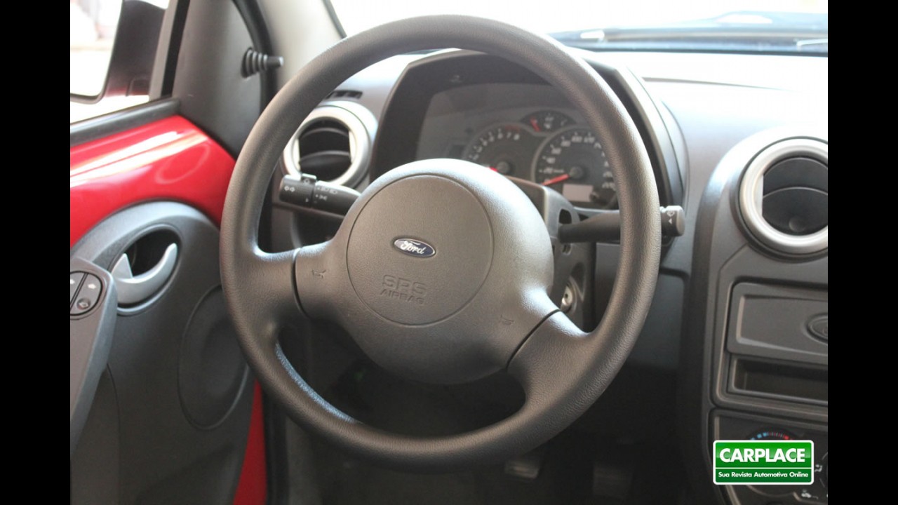 Garagem CARPLACE: Detalhes do acabamento interno do Ford KA 2012