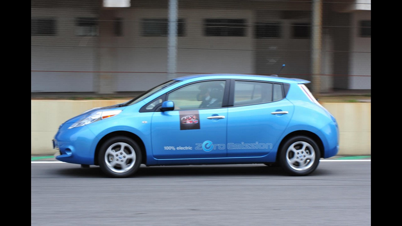 Impressões ao dirigir: Aceleramos o 100% elétrico Nissan LEAF em Interlagos a 150 km/h