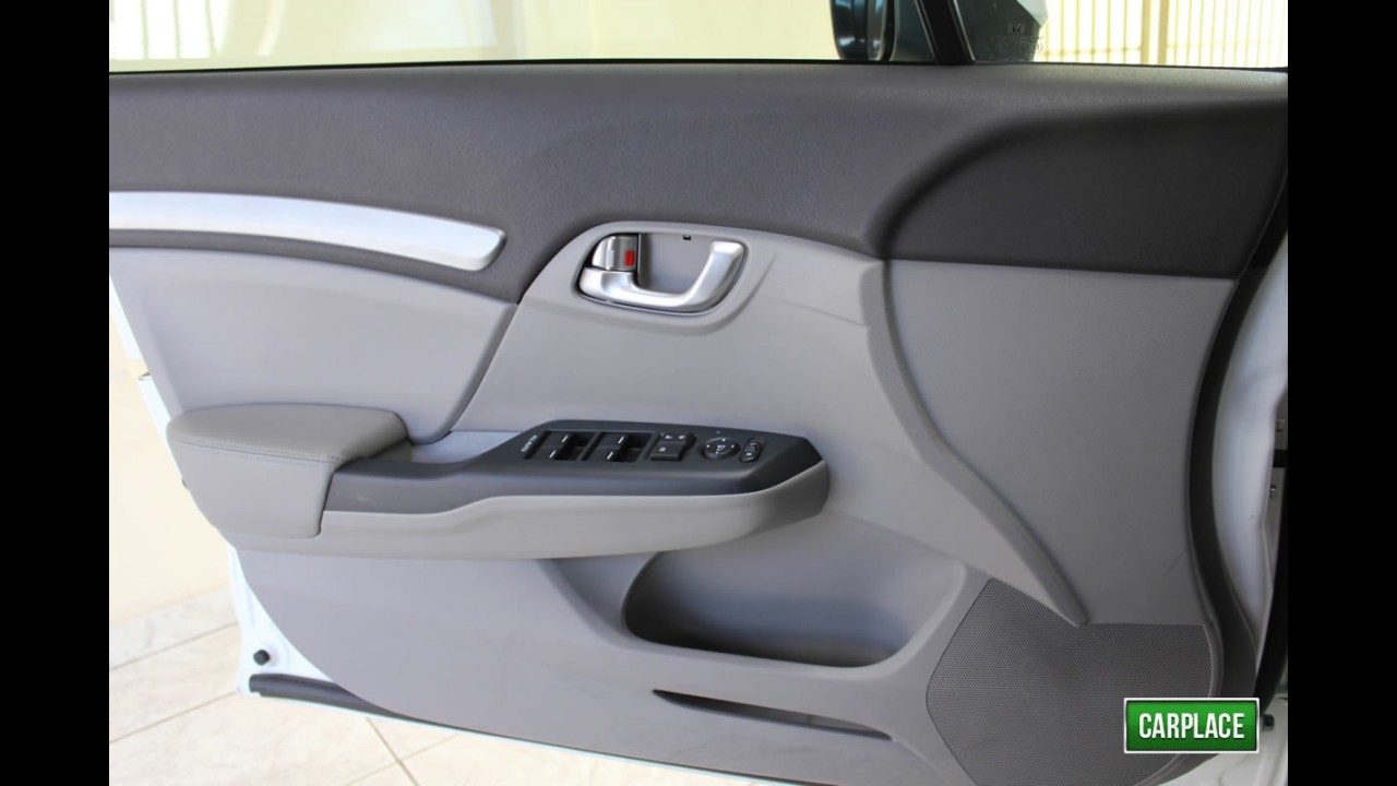 Garagem CARPLACE: Detalhes do acabamento interno do Novo Honda Civic 2012