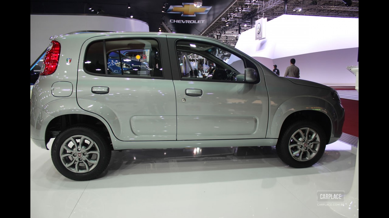 Fiat Uno ganha série especial "Itália" com mais equipamentos e preço de R$ 31.430