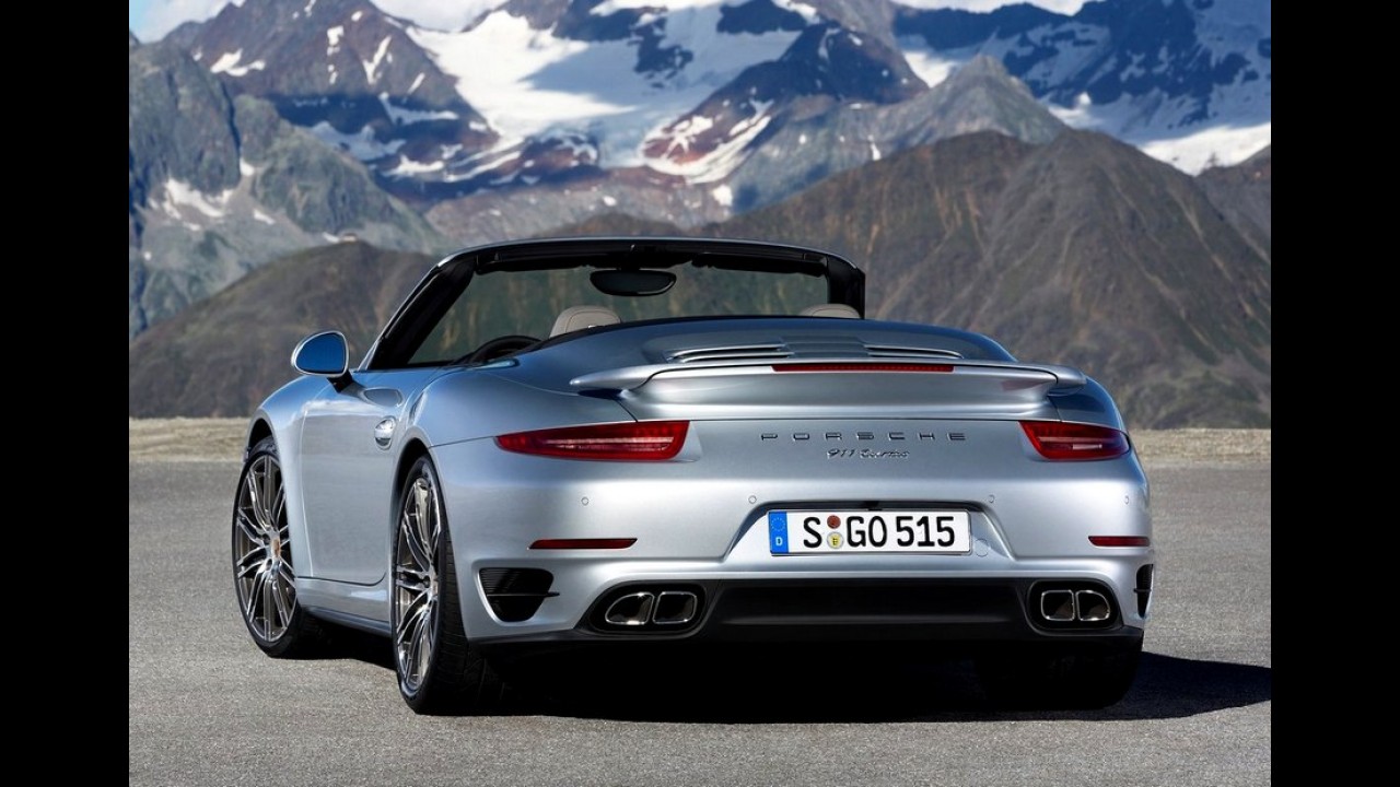 Porsche revela 911 Cabriolet Turbo - potência chega a 560 cv