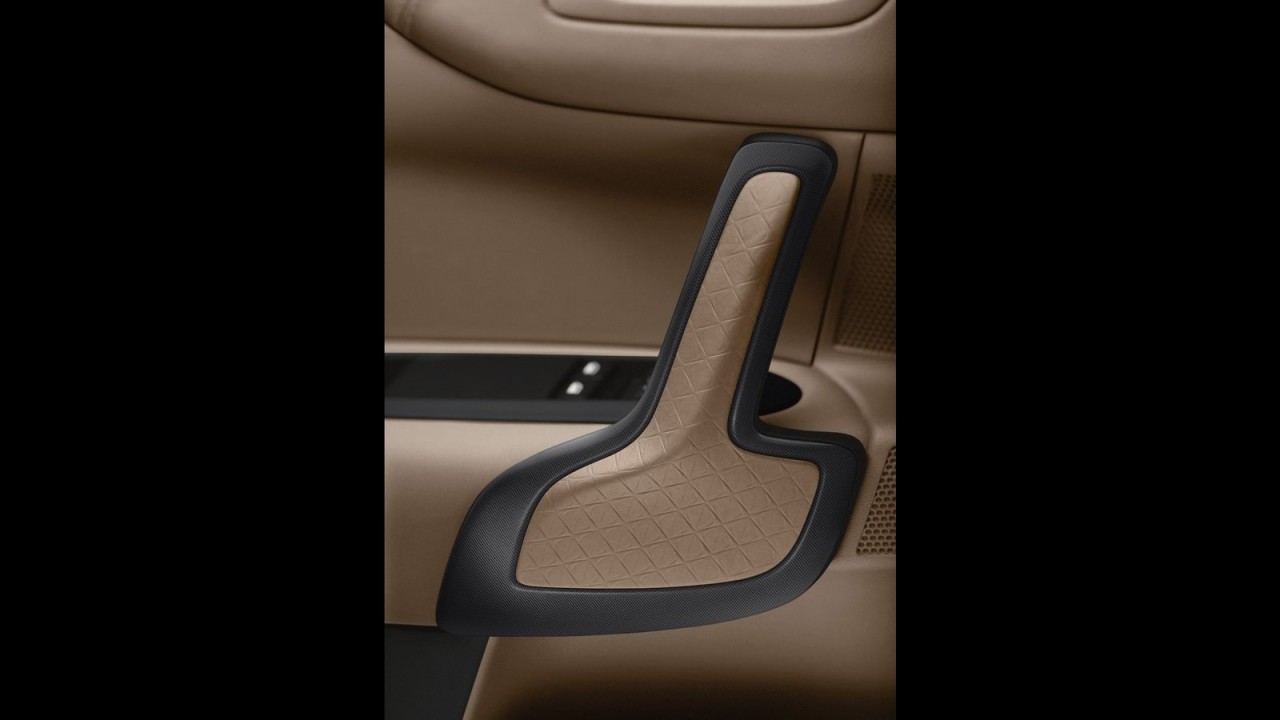 Citroën revela o novo DS4 2012 - Veja fotos
