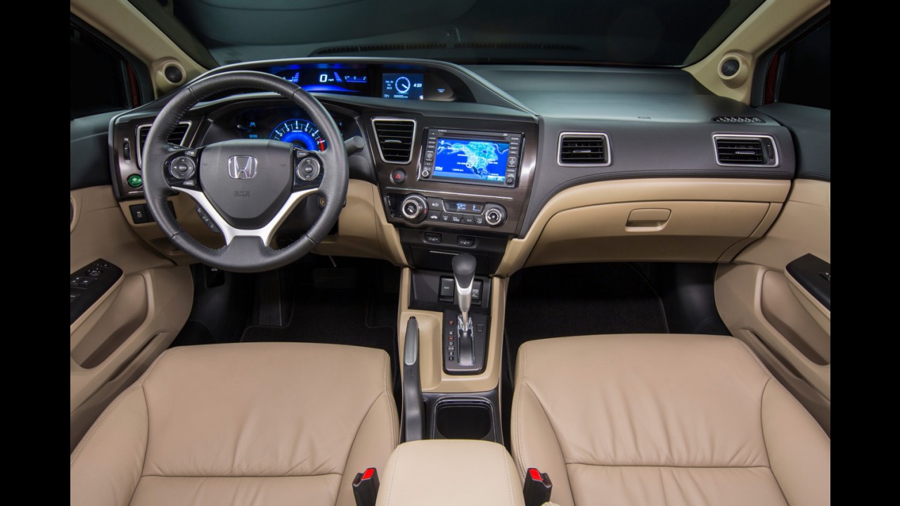 Honda Civic 2013 - Veja galeria de fotos e detalhes do interior