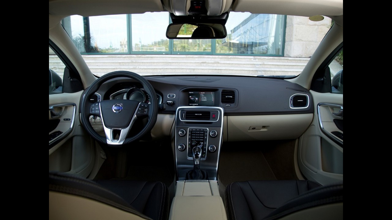Novos tempos: Volvo S60L produzido na China será vendido nos EUA