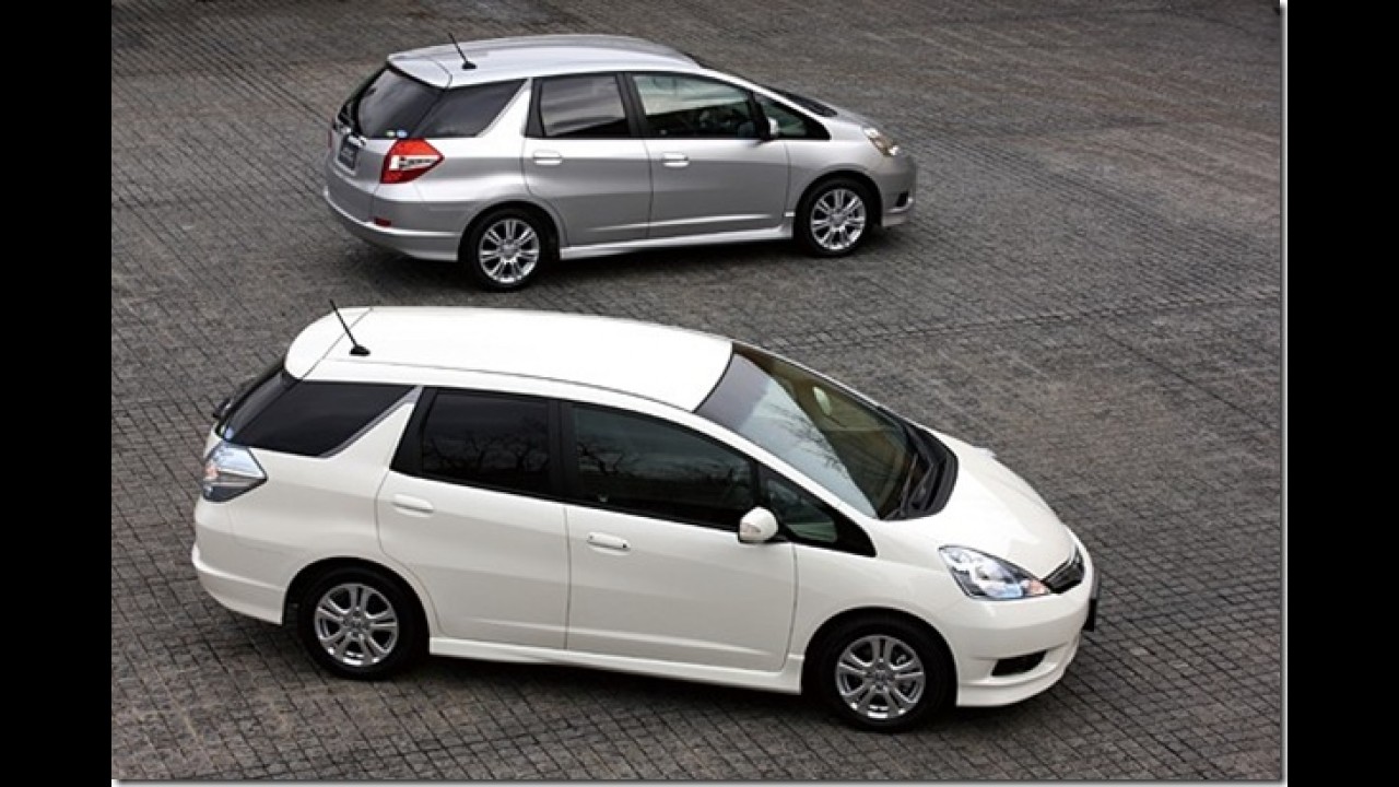 Honda Fit Shuttle é lançada no Japão em versões híbrida e a gasolina