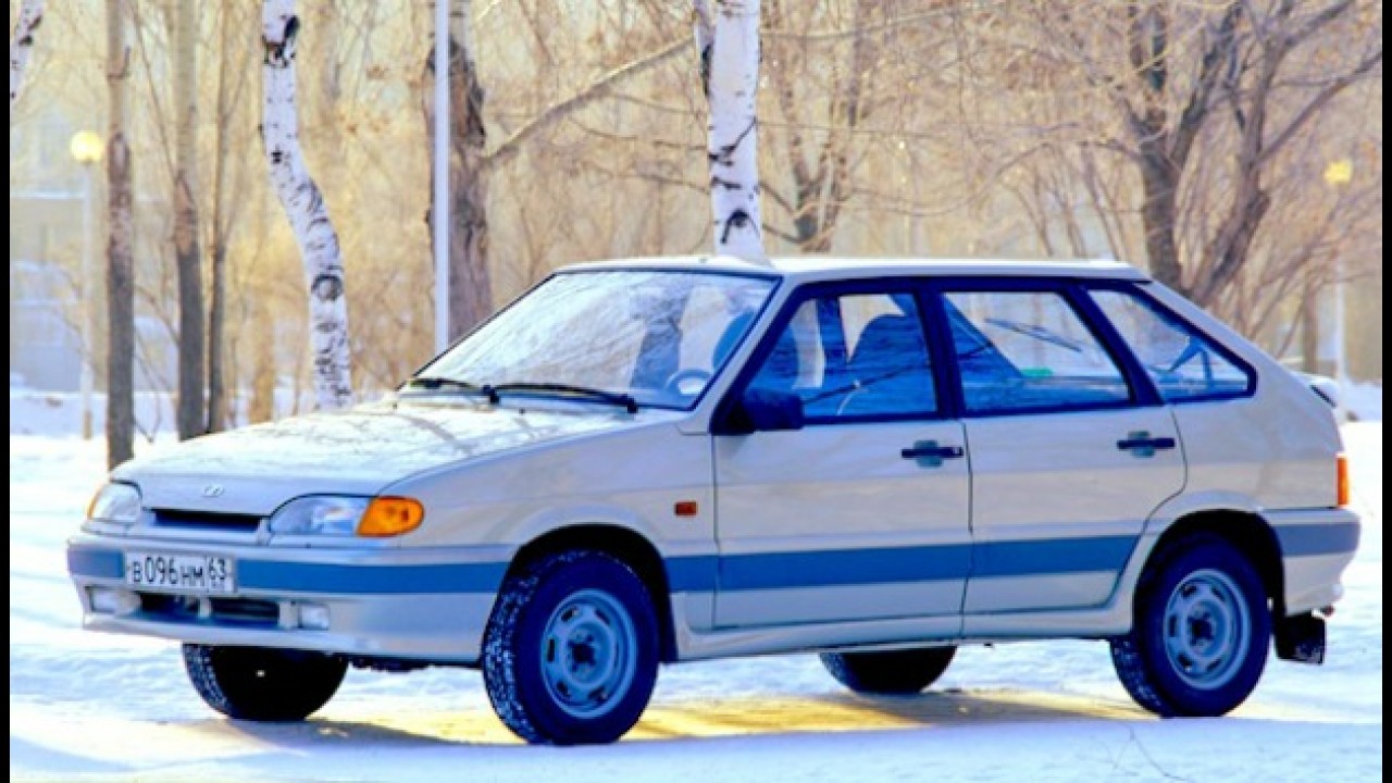 RÚSSIA, outubro: Lada na ponta, Kia Rio no top 10