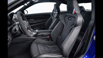 BMW M4 CS