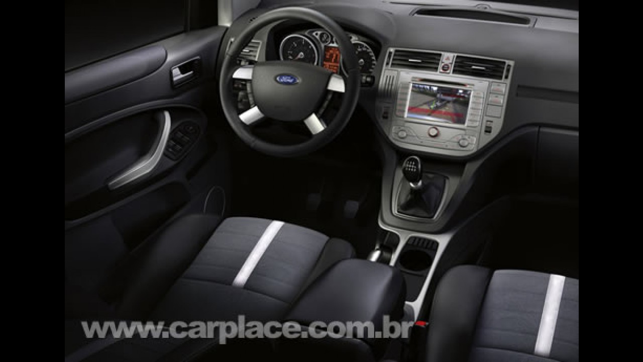Ford apresenta o Novo Crossover Ford Kuga no Salão de Genebra - Veja Fotos