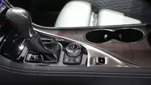 2017 Infiniti Q30S Paris Motor Show