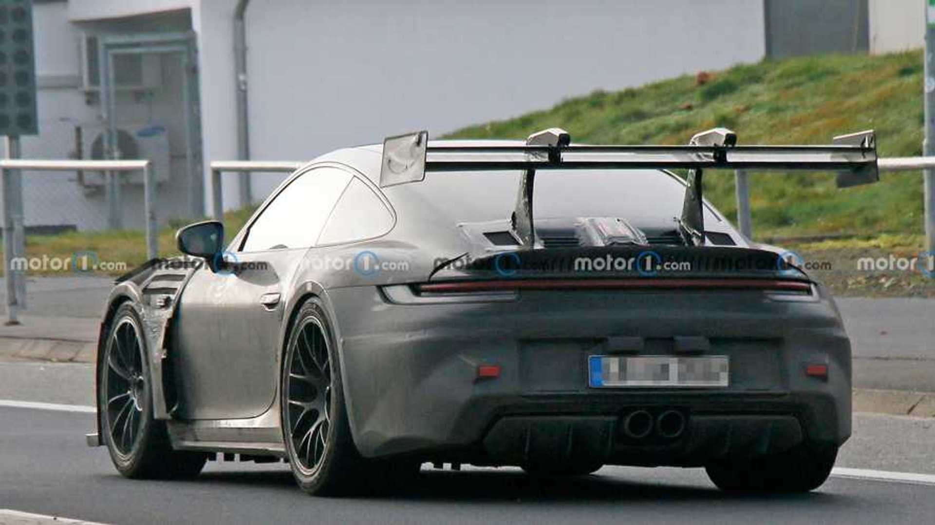 porsche-911-gt3-rs-spy-photo.jpg