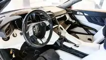 W Motors Lykan HyperSport stunt auto in vendita