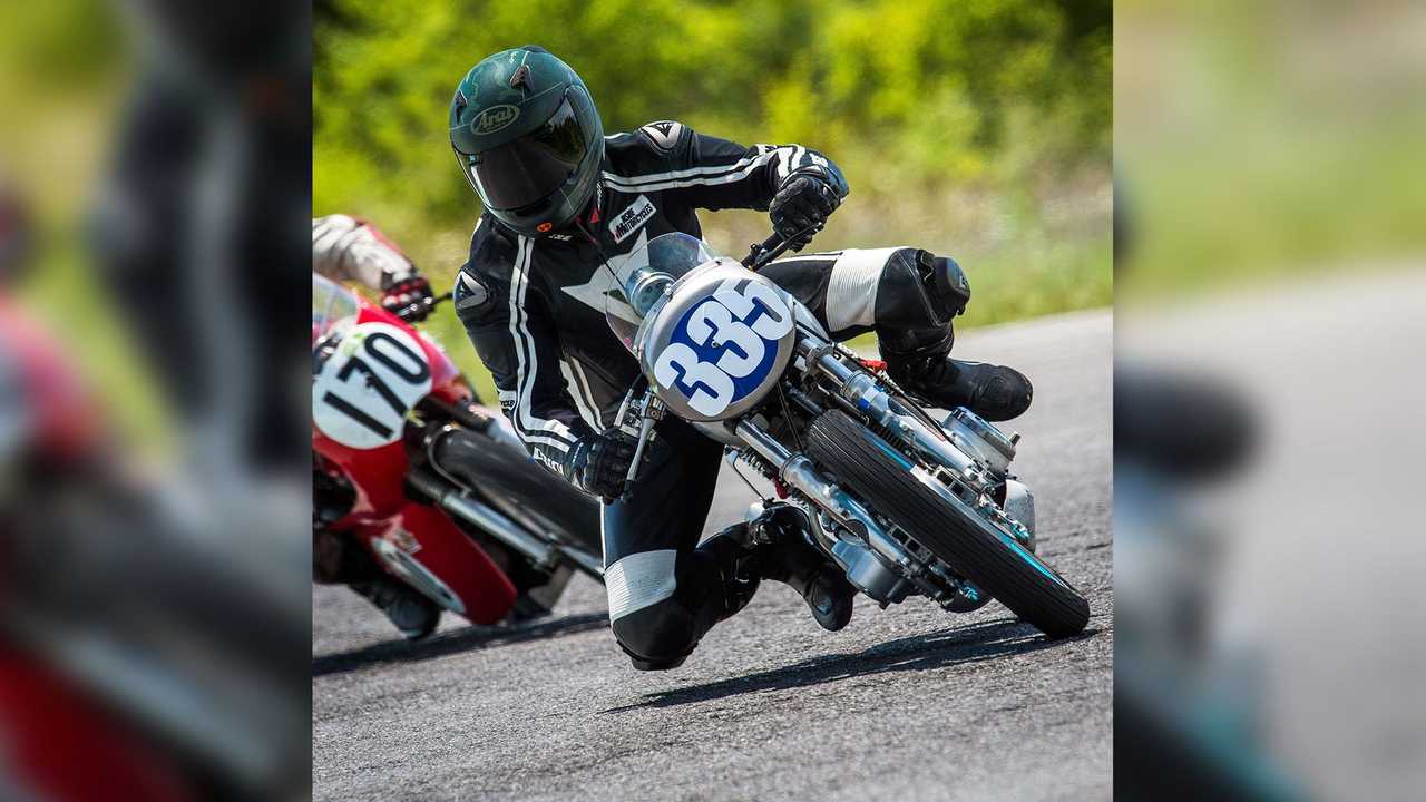 GJ4b