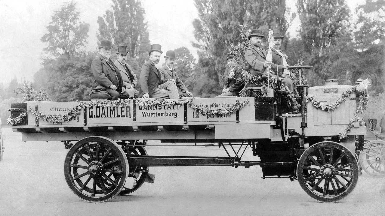 Der weltweit erste Lastwagen von 1896