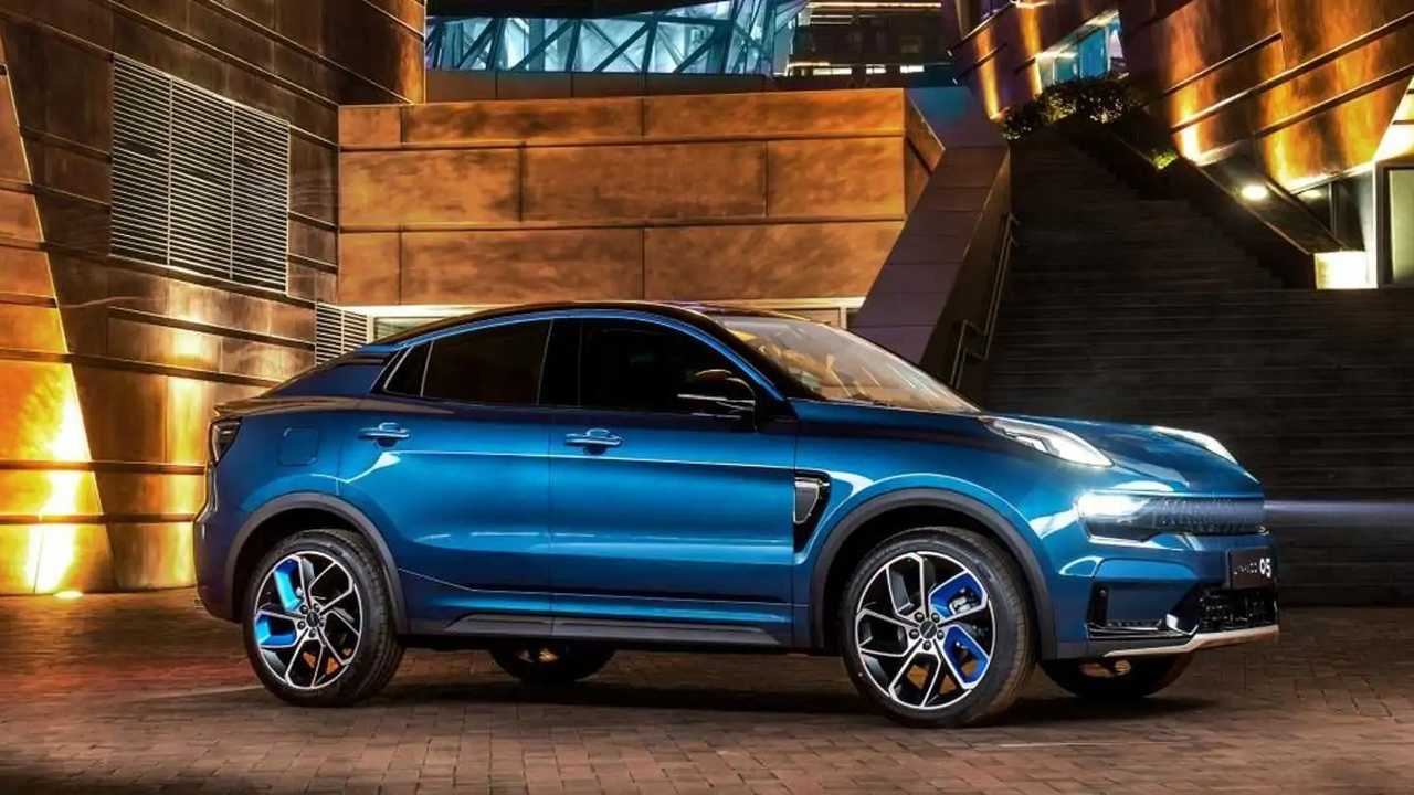 Кросс-купе Lynk & Co 05