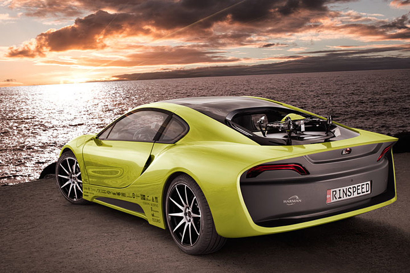 5 Things to Know About Rinspeed’s Self-Driving BMW i8