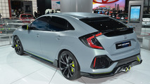 Honda Civic Hatchback prototype at New York Motor Show 2016
