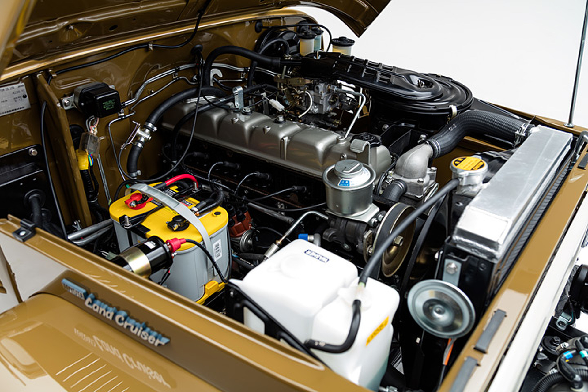 This Vintage ’81 Toyota Land Cruiser is Perfectly Wild