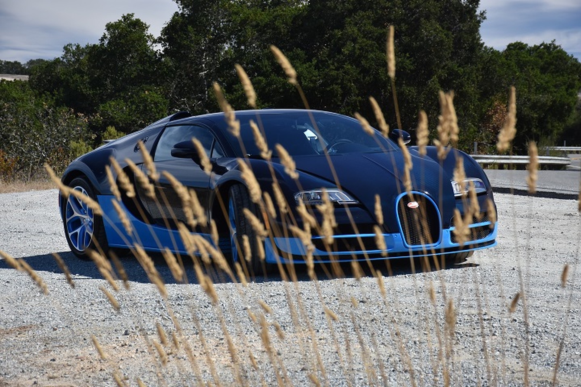 The Bugatti Veyron is the Closest You'll Get to a Fighter Jet: First Drive