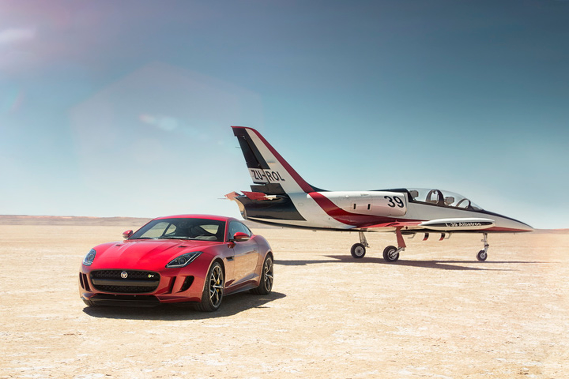 Jaguar AWD F-Type and Speed Record Partnership Hyped