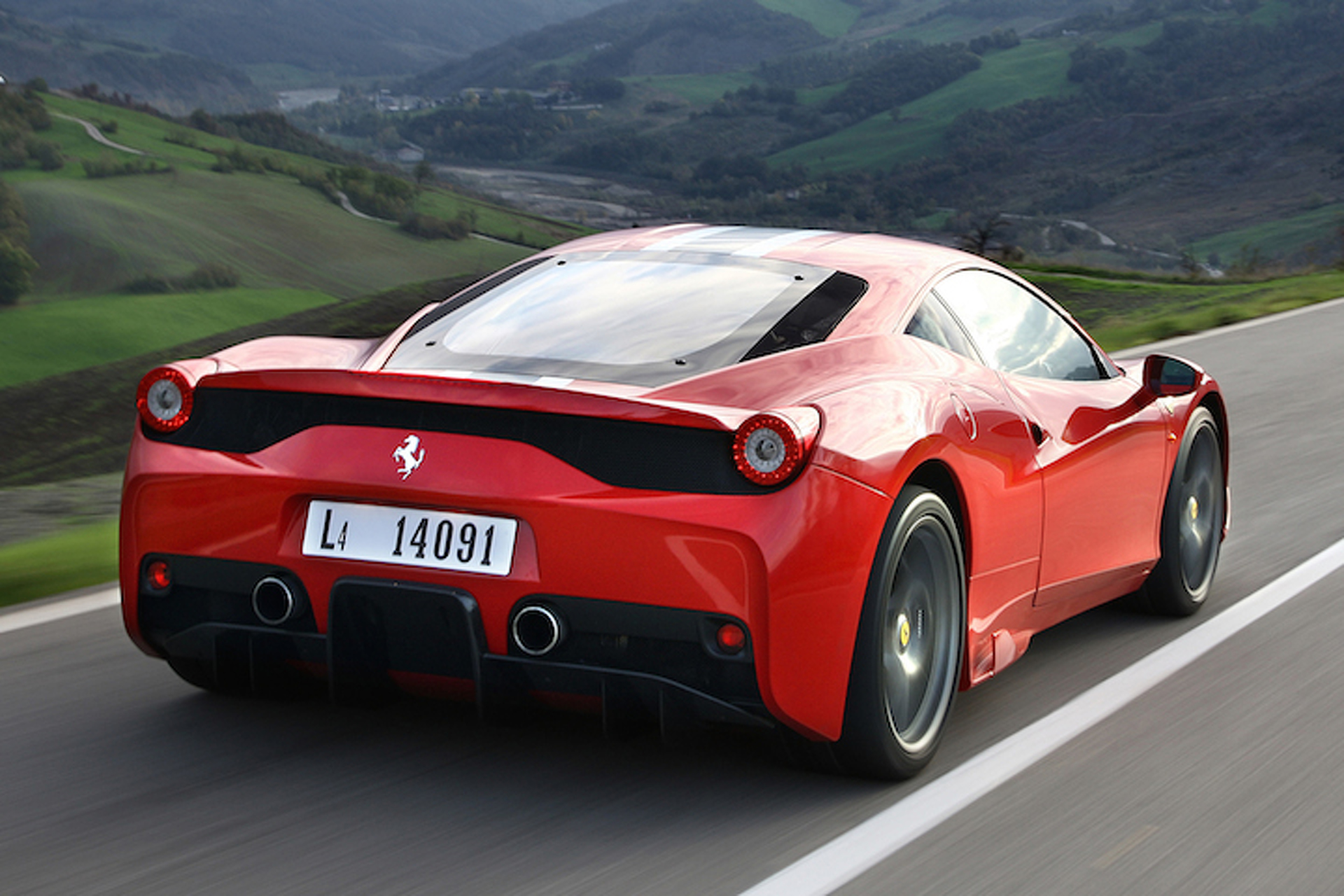 Ferrari 458 Could Get a Twin-Turbo V8 Next Year