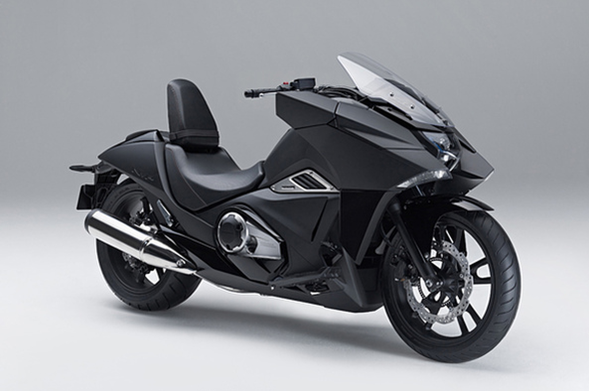 New Honda Motorcycles >> New Honda Nm4 Vultus Motorcycle Is A Real Life Batbike New Honda Motorcycles >> New Honda Nm4 Vultus Motorcycle Is A Real Life Batbike