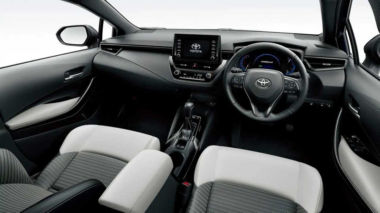 Toyota Corolla 2020 (Япония)
