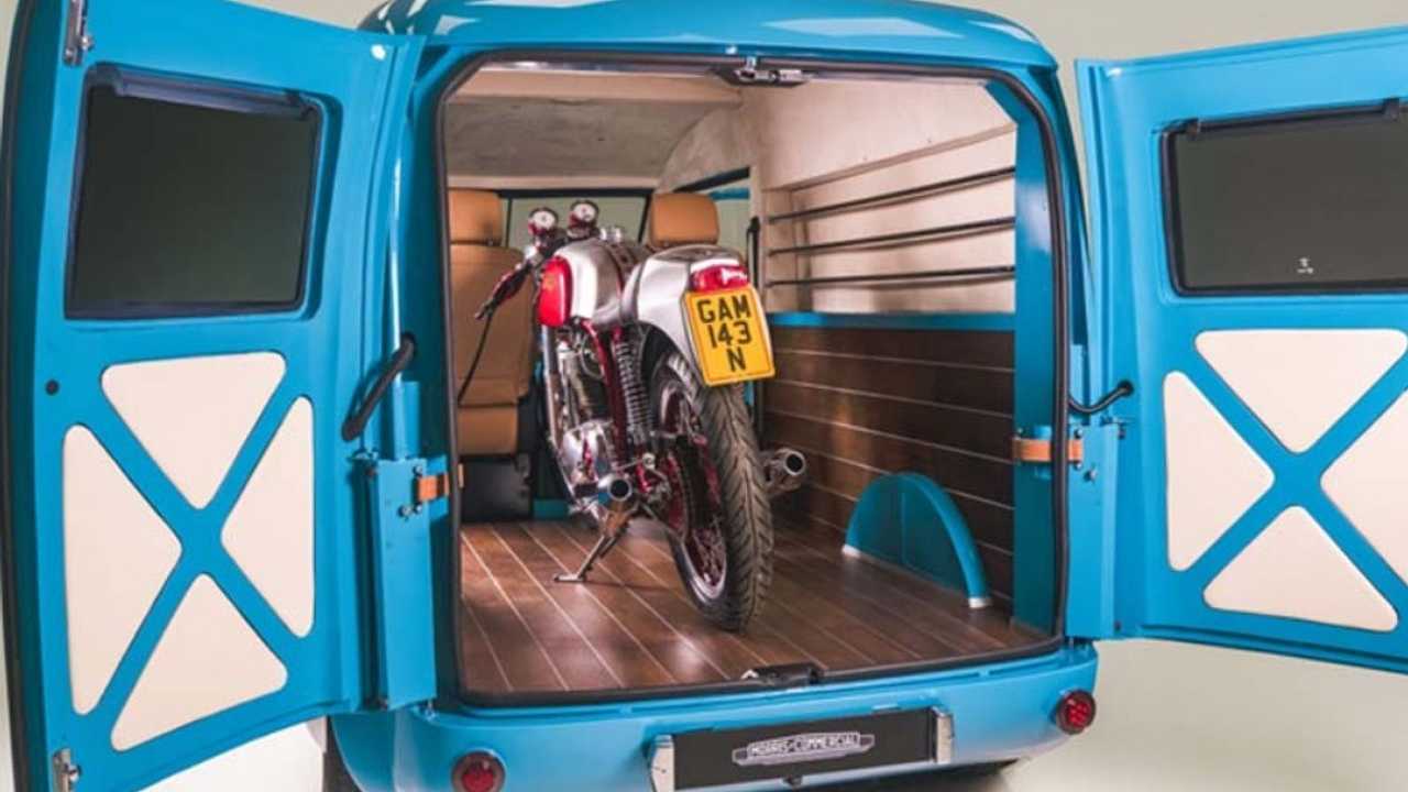 Morris JE, un furgoncino elettrico molto British parente della MINI
