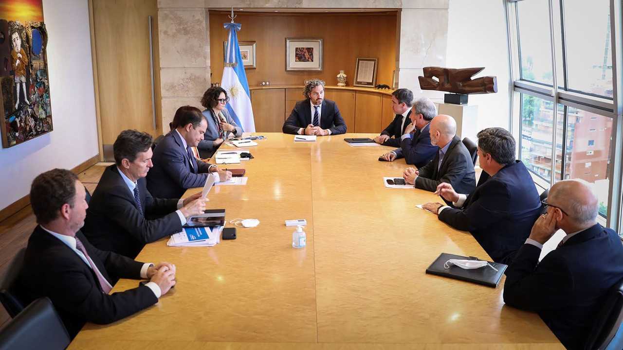 BREVES4974