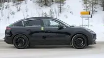 Flagra - Porsche Macan 2023 elétrico