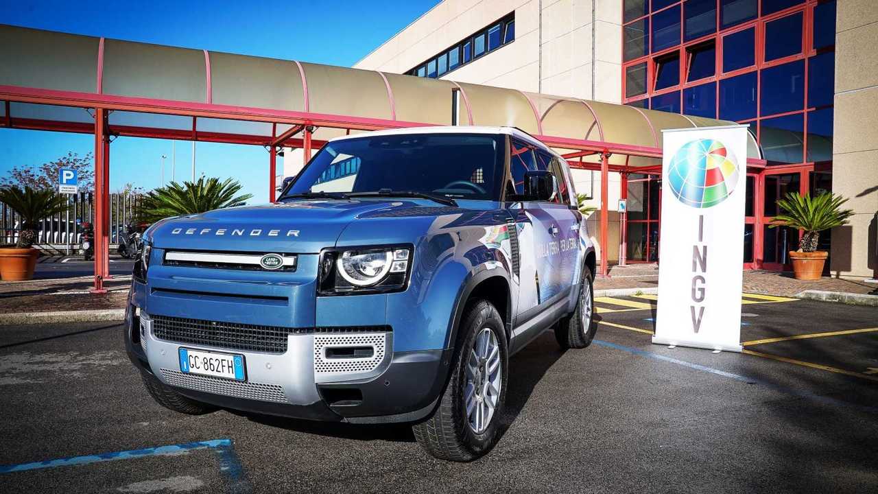 Land Rover Defender in dotazione all'INGV