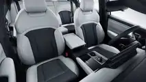 2022 Mitsubishi Airtrek