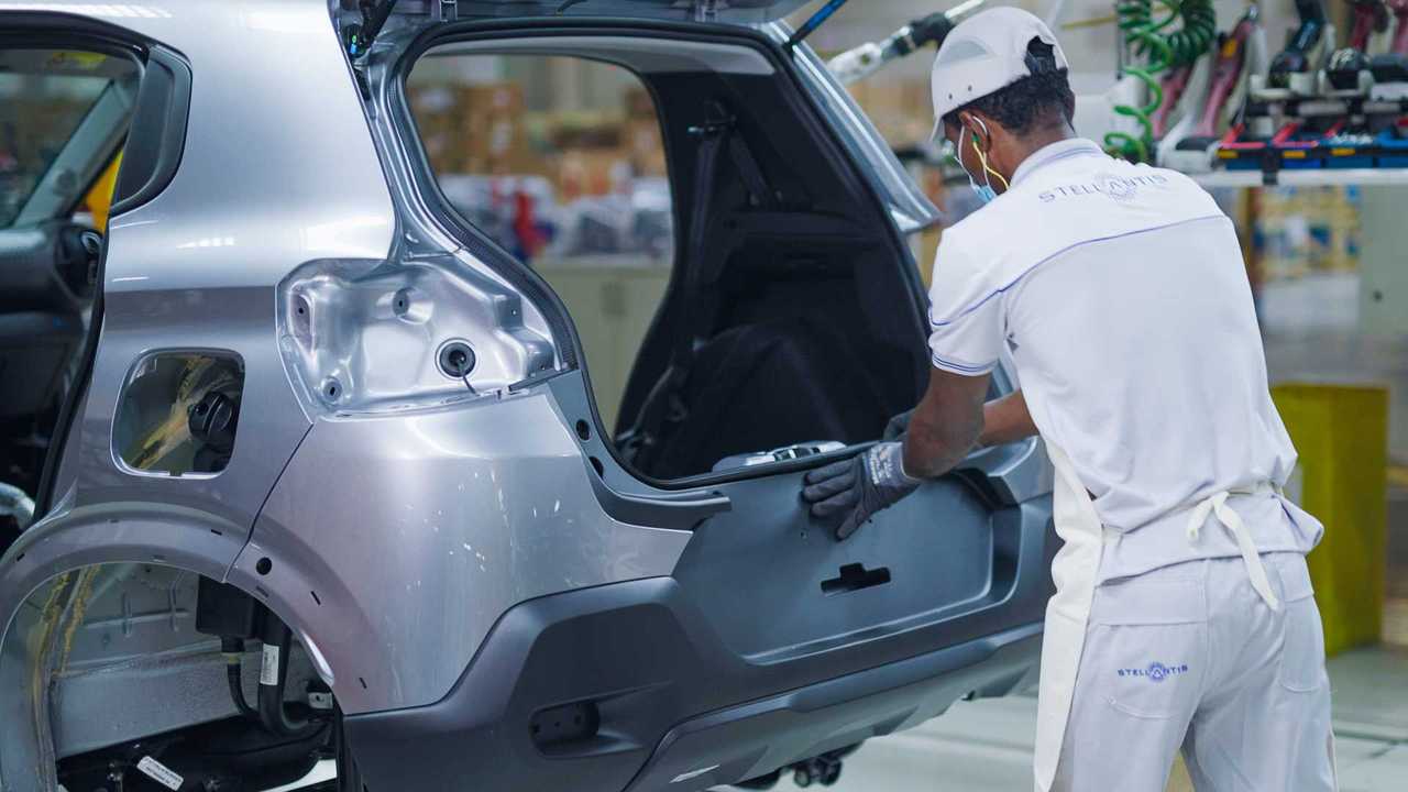 Citroën C3 - Início da produção em Porto Real (RJ)