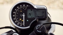 2024 Triumph Scrambler 400 X - Dash Detail