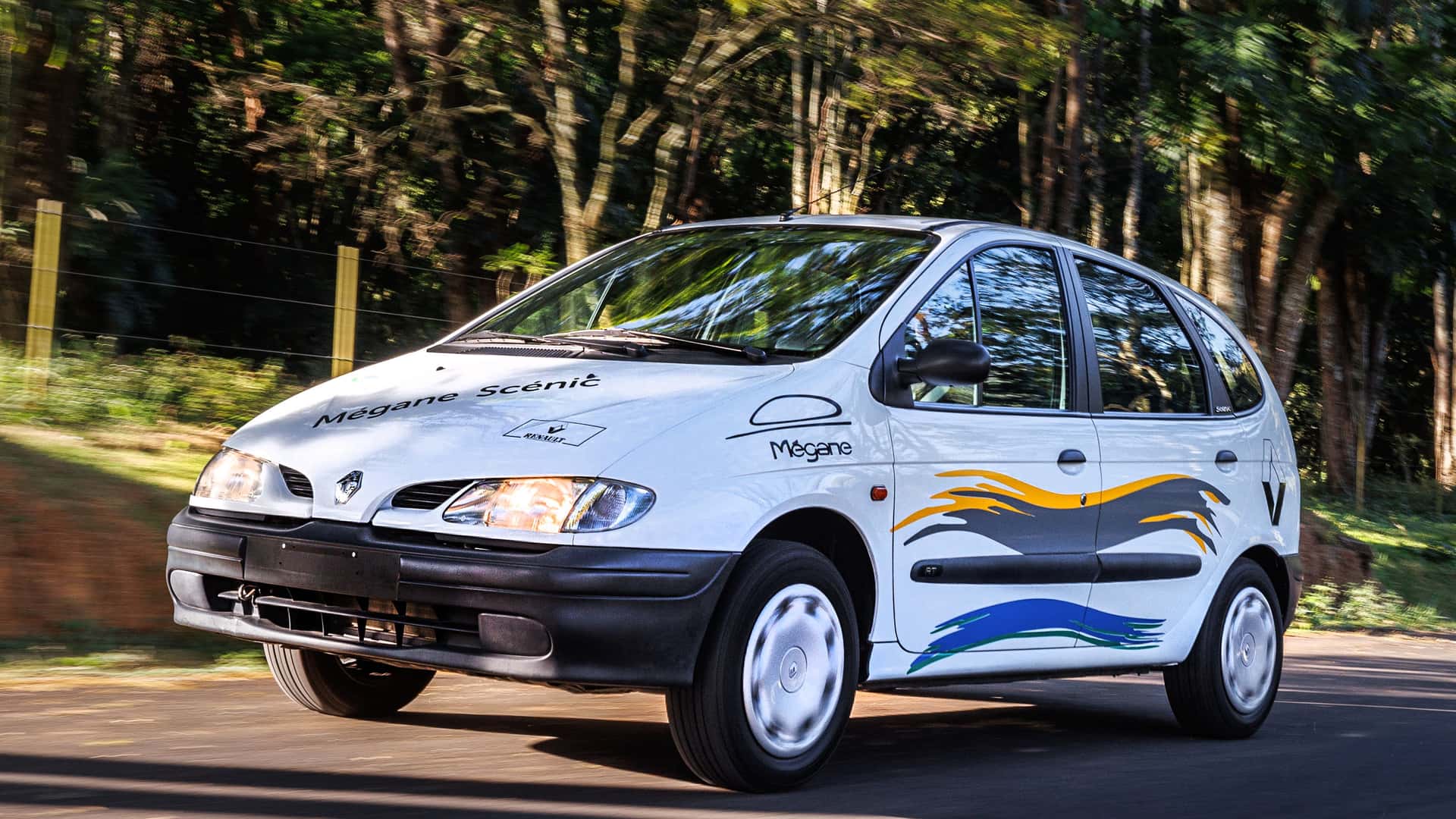 Conhecemos (e dirigimos) o primeiro Renault Scenic feito no Brasil!