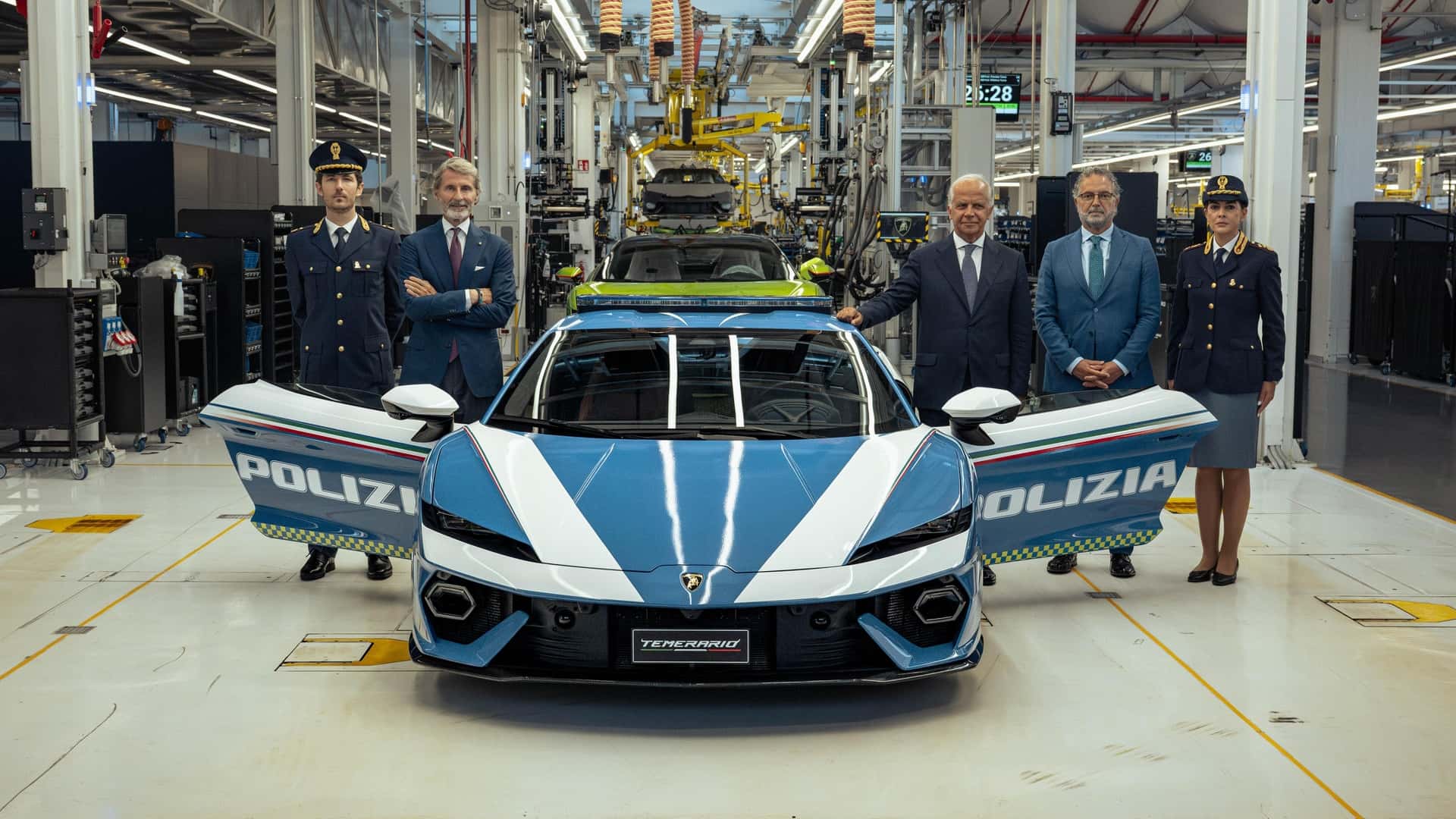 義大利警隊添購 907 匹馬力 Lamborghini Temerario 超級跑車