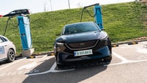 Mazda CX-6e