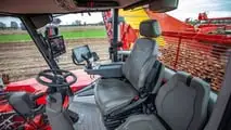 Grimme rinnova la serie Varitron di raccoglitrici semoventi a due file