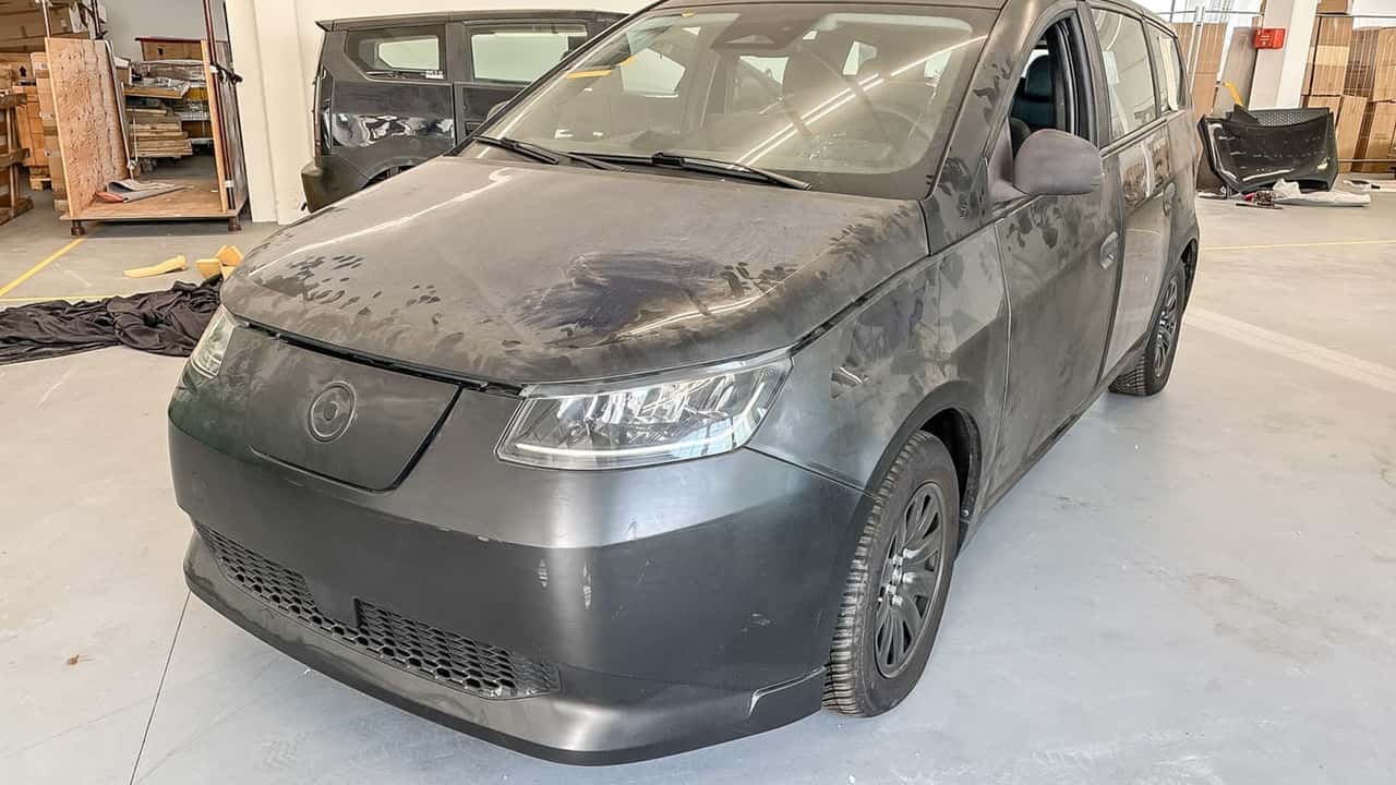 Sono Motors, le elettriche solari all'asta